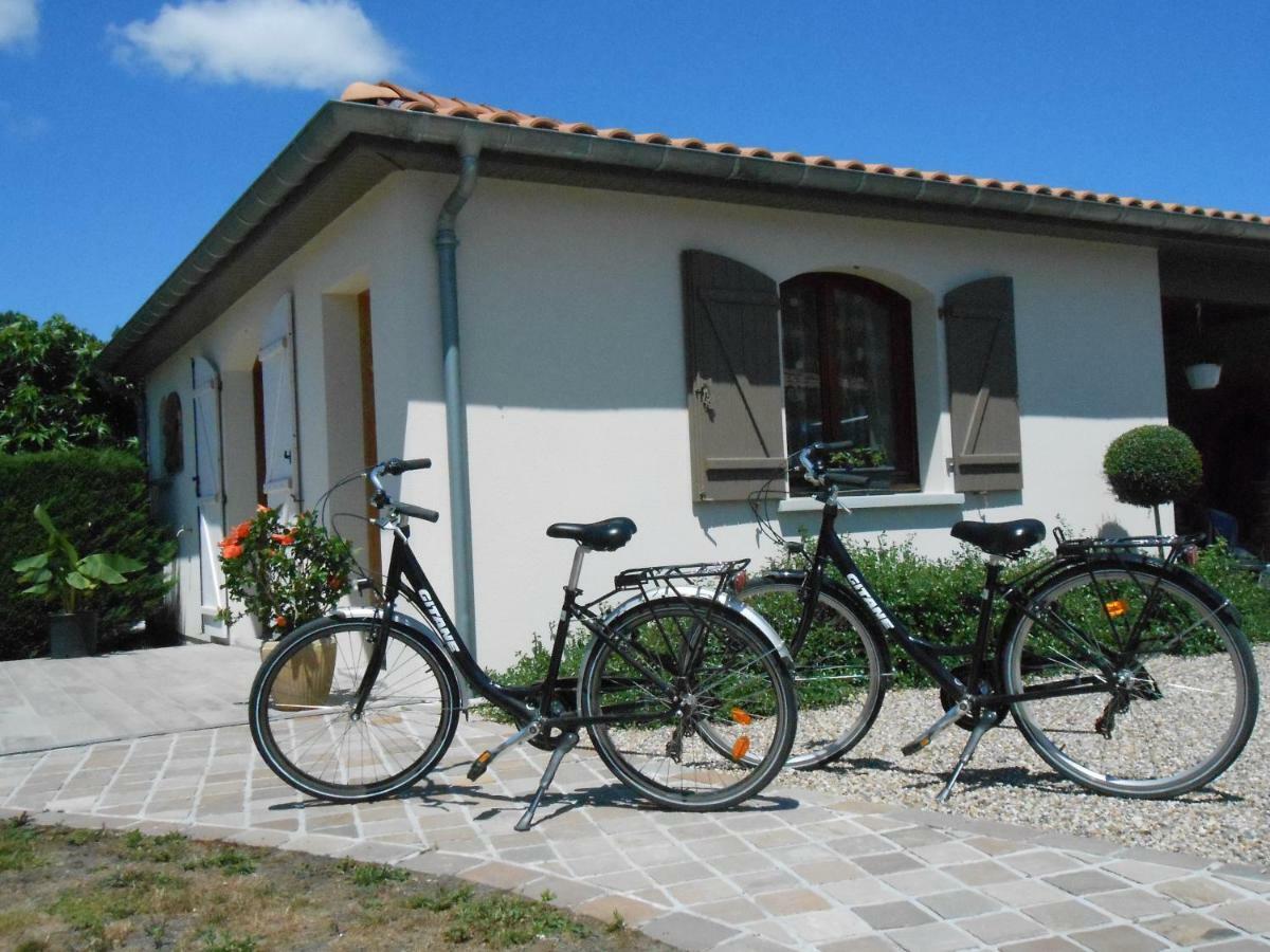 Studio indépendant mios bourg Exterior foto